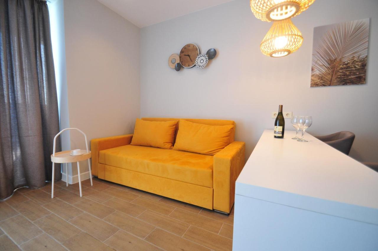 Sea View Apartment Near To The Dancing And Music Fountains 巴统 外观 照片