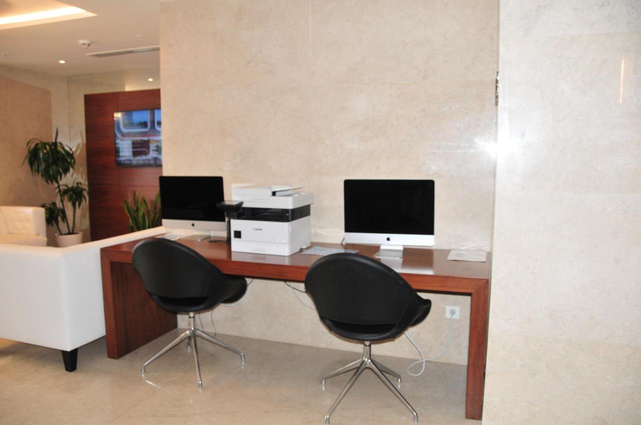 Sea View Apartment Near To The Dancing And Music Fountains 巴统 外观 照片