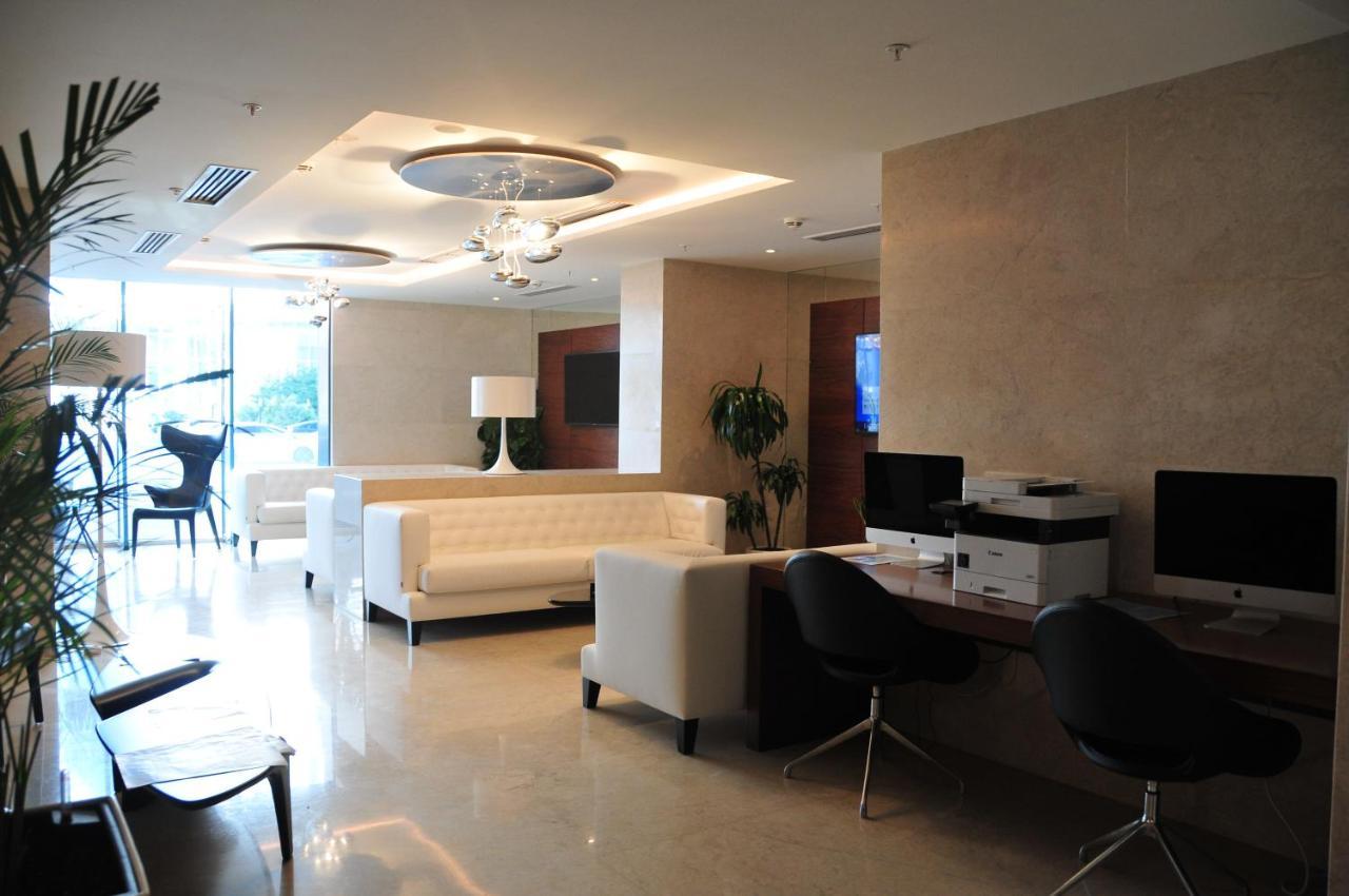 Sea View Apartment Near To The Dancing And Music Fountains 巴统 外观 照片
