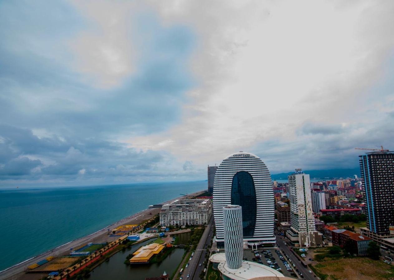 Sea View Apartment Near To The Dancing And Music Fountains 巴统 外观 照片